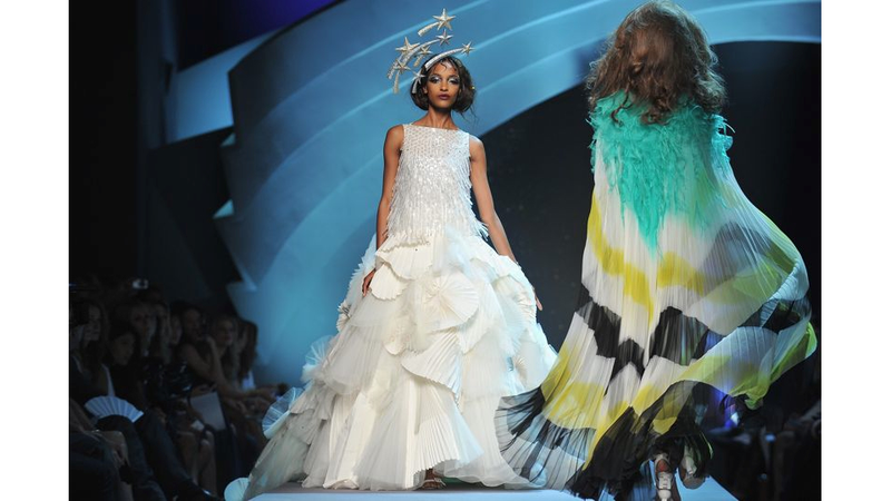 Illustration for article titled Dior's First Couture Show Without John Galliano Was A Total Mess